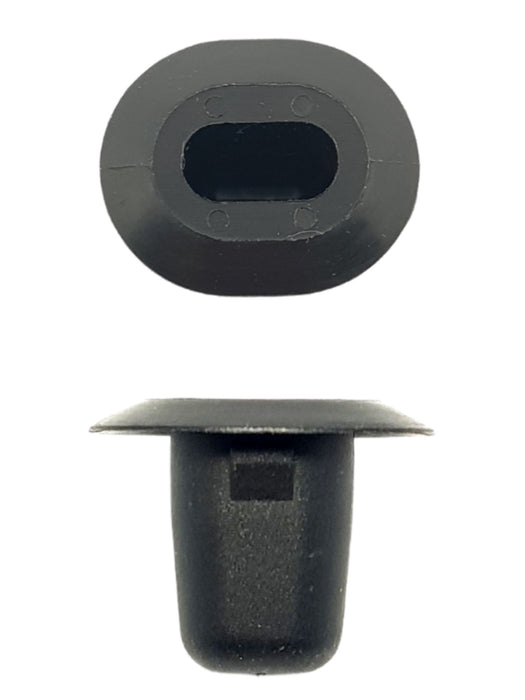 Landrover - Rear Lamp Moulding Grommet