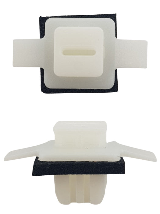 Honda - Wheel Flare Retainer