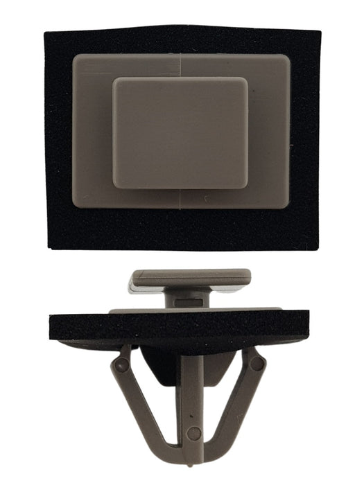 Kia & Hyundai - Liftgate Moulding Retainer