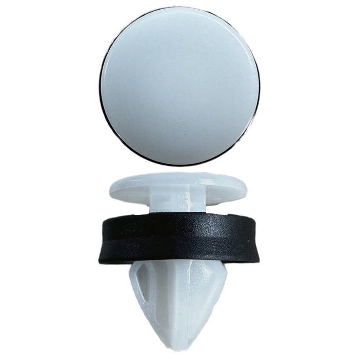 Ford - Moulding Retainer